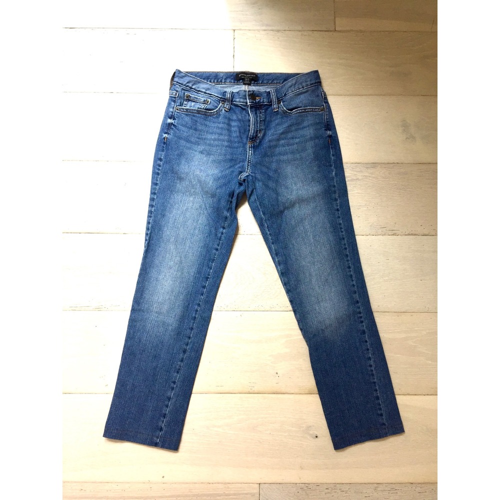 Banana Republic Slim Boyfriend Jeans Medium Wash Blue Denim Size 26/2 Mid Rise - Picture 2 of 4